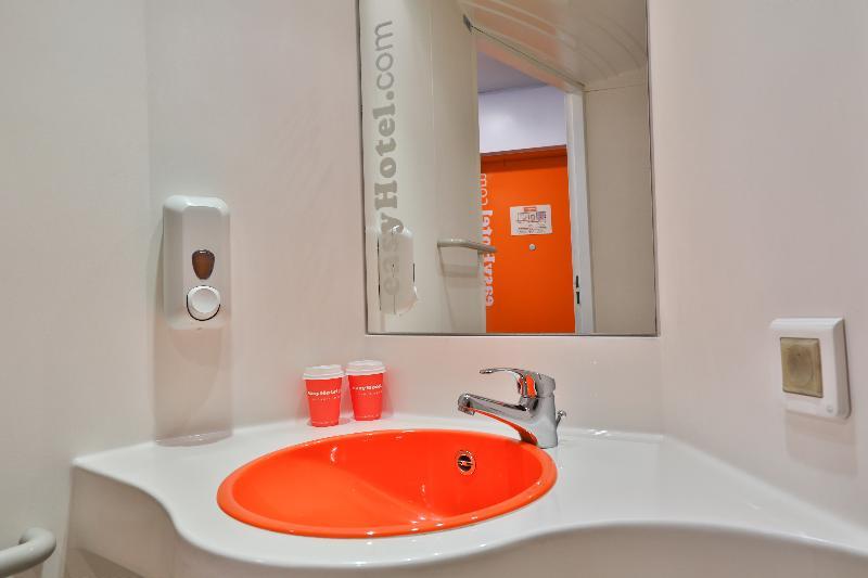 Easyhotel Σόφια Εξωτερικό φωτογραφία
